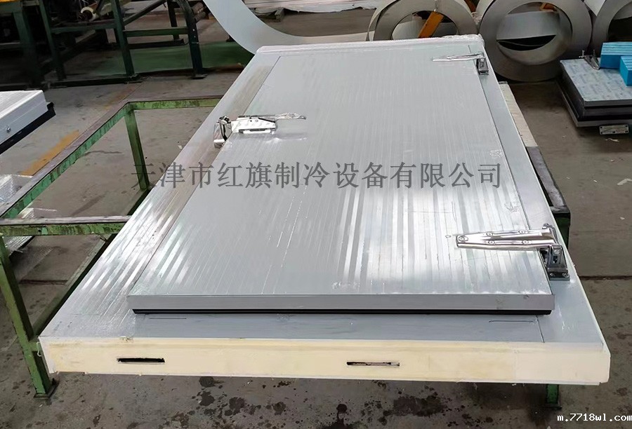 KJBW带框冷库平开门